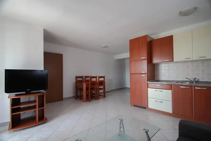 Apartment Kati Novigrad