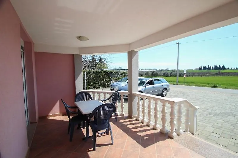 Apartment Kati Novigrad